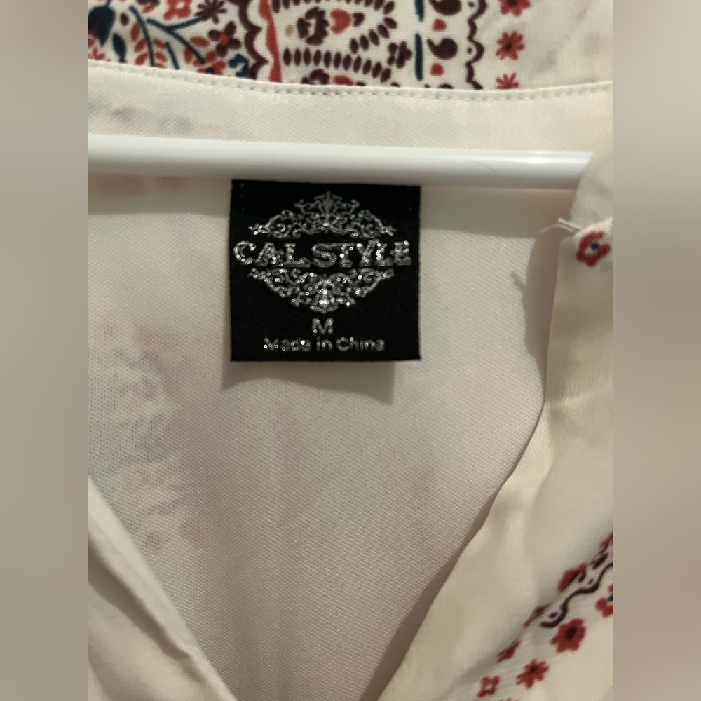 CalStyle White Patterned Blouse - Picture 3 of 3